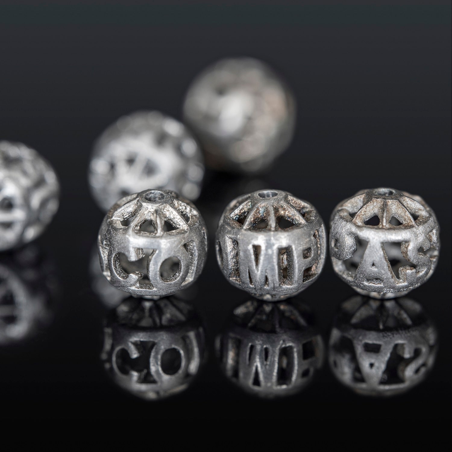 Compass-Jewelry-Logo-Bead