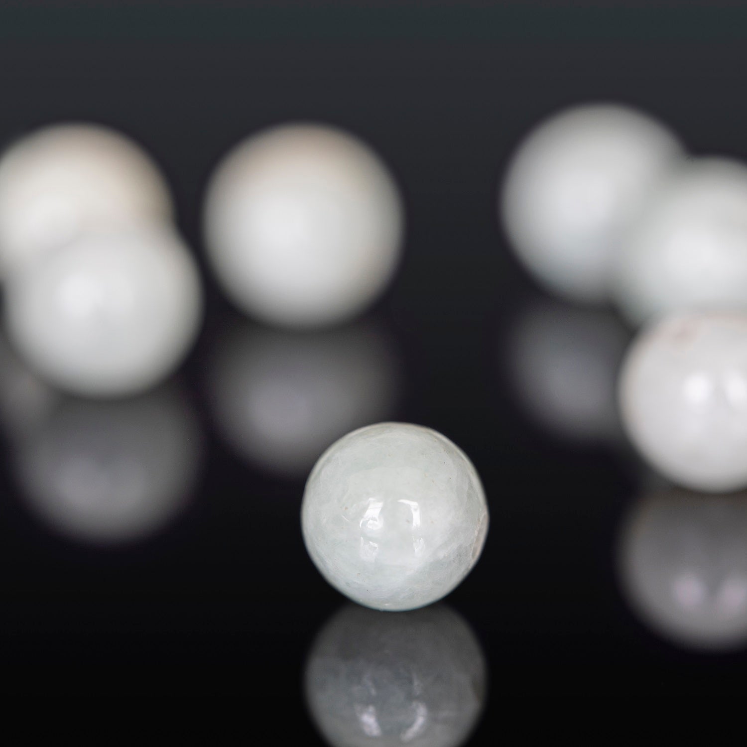 compass-jewelry-white-chalcedony-beads